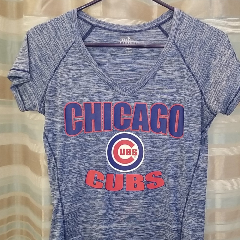 Chicago cubs t-shirt